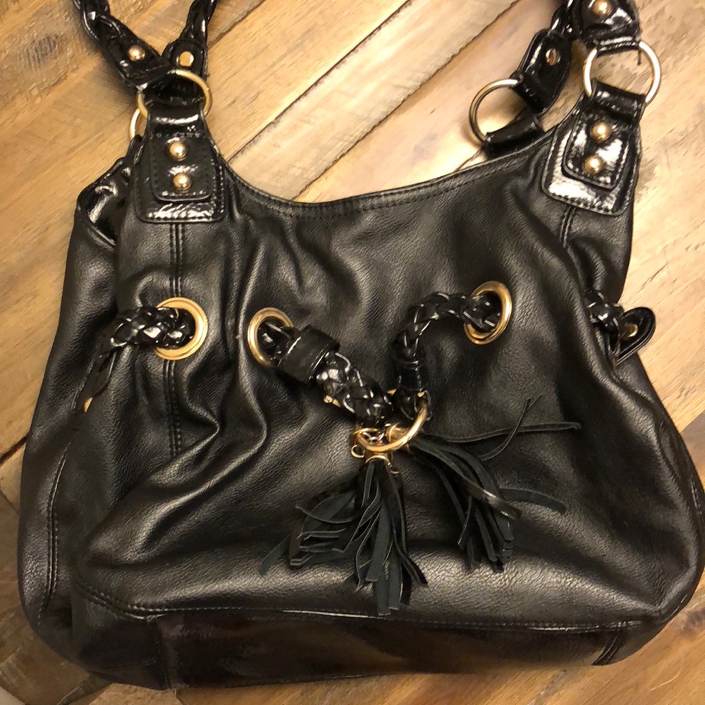 Black purse!